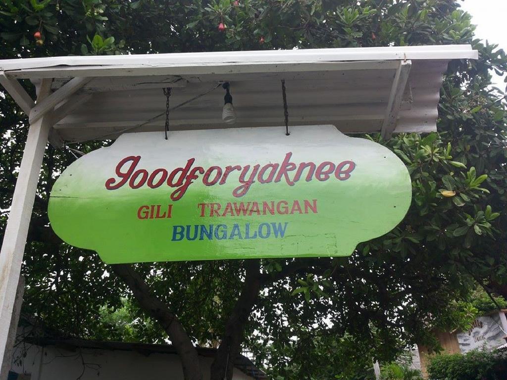 Good For Ya Knee Hostel & Bungalows (Adults Only) Gili Trawangan Zimmer foto